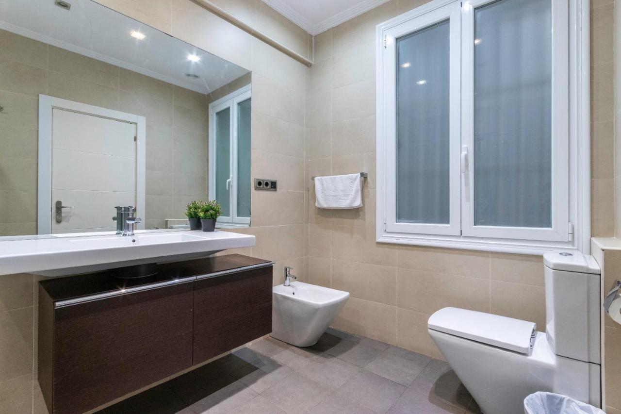 Espacioso Y Acogedor Junto Centro Azkuna Bilbao Ngoại thất bức ảnh